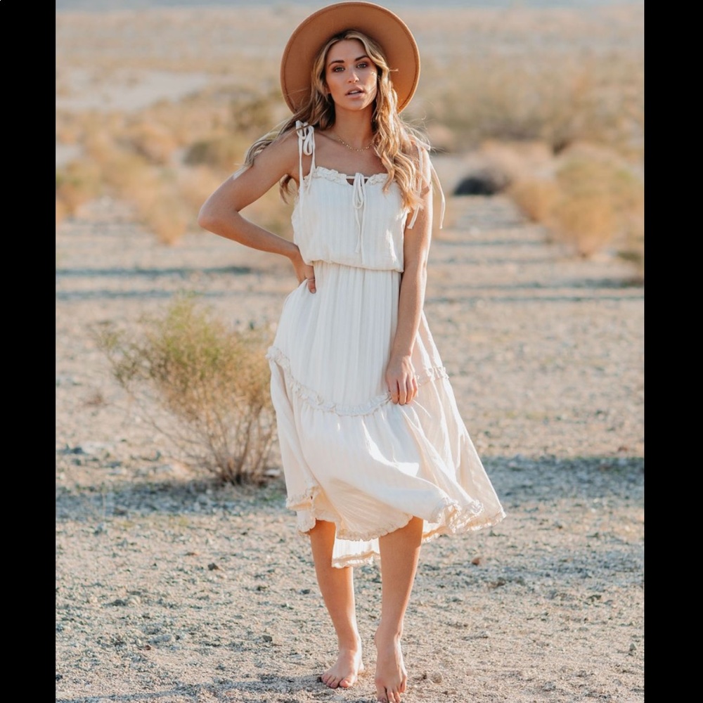 Breaking Free Pocketed Tie Midi Dress - Vici
